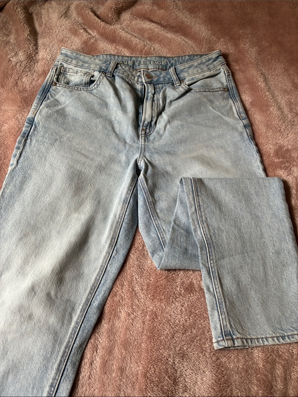 American Eagle Outfitters Light Wash Straight Jeans - Women's